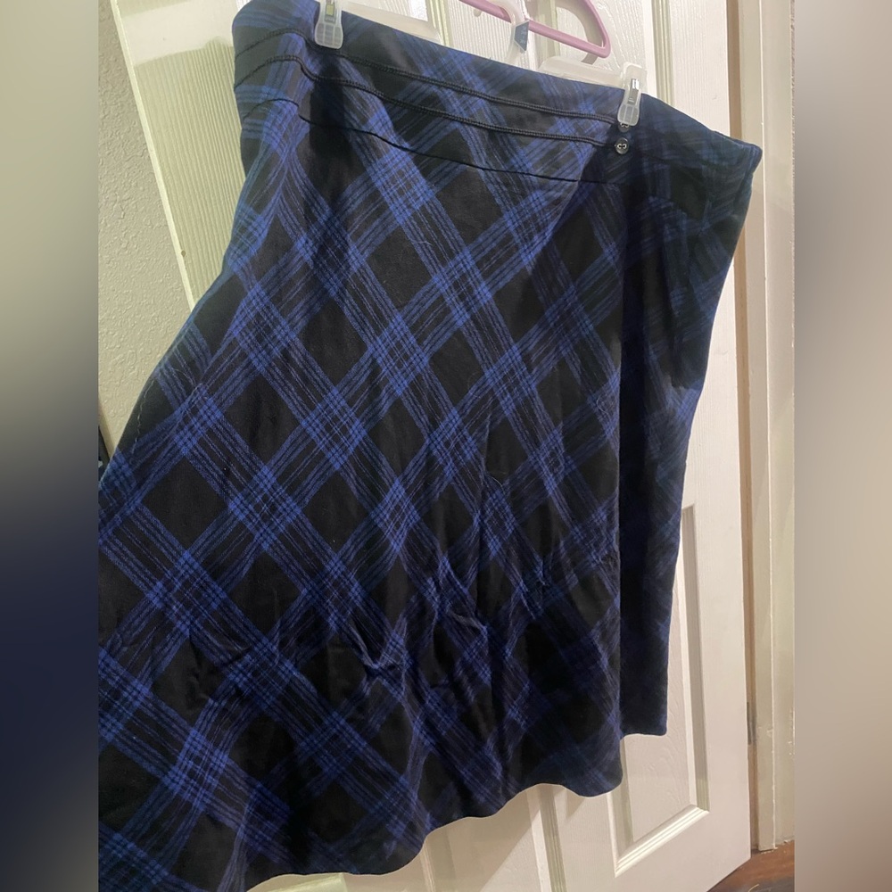 Cato 26/28W Checkered Skirt